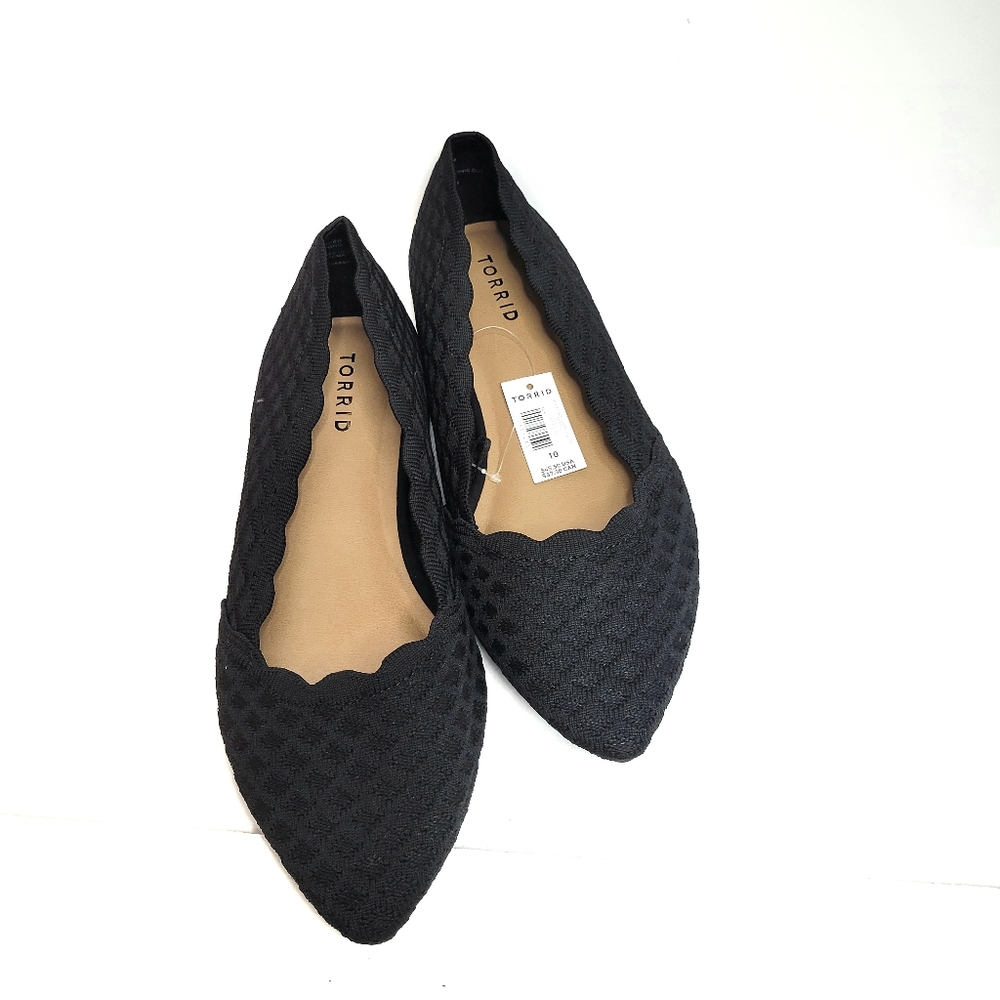 Torrid Stretched Knit Pointed Toe Flat Wide Women's